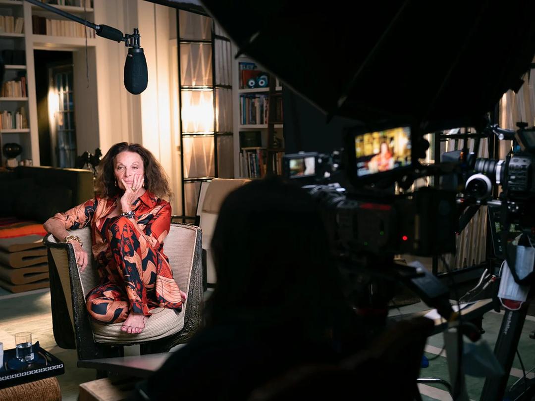 黛安·冯·菲斯滕贝格：女性掌权 Diane von Furstenberg: Woman in Charge插图4