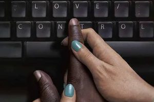 告诉他们你爱我 Tell Them You Love Me