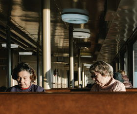 好看的纪录片：一场关于世界与自我的深情呼唤插图